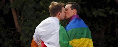 Référendum En Irlande Vers Une Large Victoire Des Partisans Du Mariage Homosexuel Francesoir