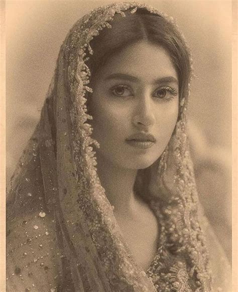 Pin By نازیہ صدیقی‎ On My Princess Sajal Ali Sajjal Ali Arab Beauty