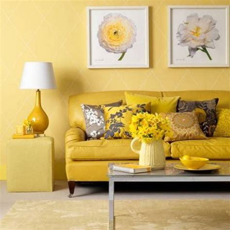 Yellow Wall Paint To Create Cheerful And Fraesh Nuance In The Rooms