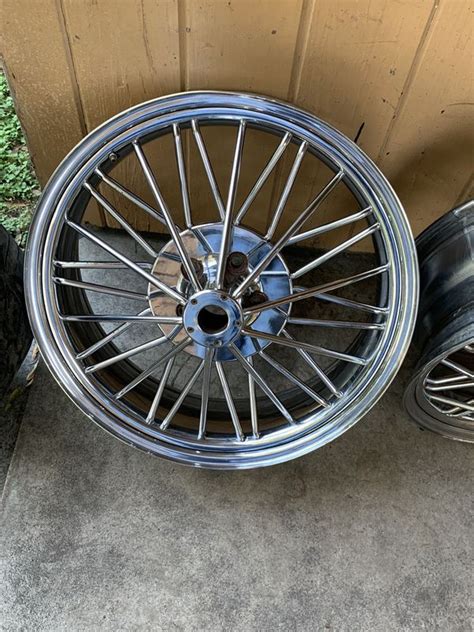 Swangas 22 Inch Texas Wire Wheels 84s With Caps For Sale In Houston Tx