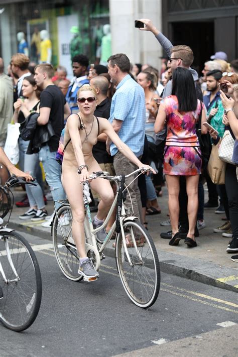 The World Naked Bike Ride Was Hotter Than Ever In Nsfw Photos Sexiz Pix