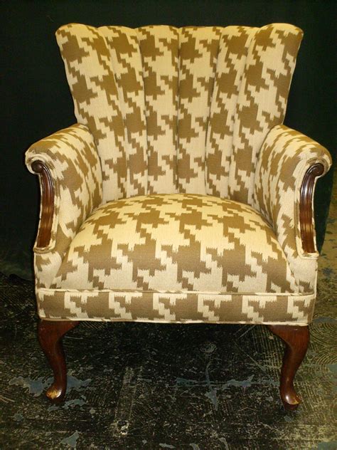 4.6 out of 5 stars with 13 ratings. houndstooth...I love houndstooth | Beautiful upholstered chair, Upholstered chairs