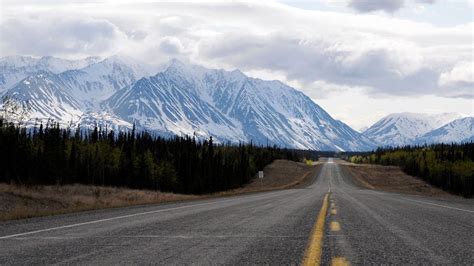 The Alaska Highway A Subarctic Road To Prevent Invasion Bbc Travel