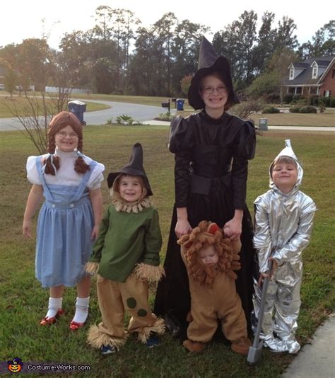 Wizard Of Oz Characters Group Halloween Costume Coolest Halloween