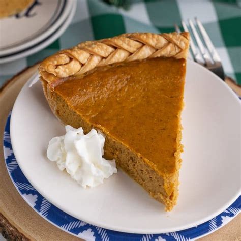 Easy Pumpkin Pie Recipe Love From The Oven