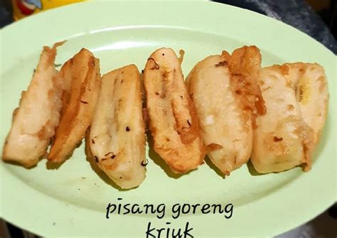 Terlebih pisang goreng yang belakangan banyak menawarkan variant baru dengan berbagai macam toping yang mampu memikat hati dan lidah. Resep Pisang Goreng Kriuk oleh Indah Riduwan - Cookpad