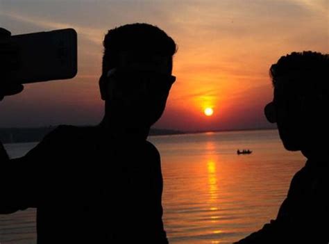 Nashik Teen Drowns In Dam While Taking Selfie Friend Dies Saving