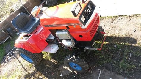 Tractor Ariens Gt 17 Good Condition Ready To Use For Any Job On Farms