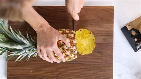 How To Cut Up A Pineapple Youtube