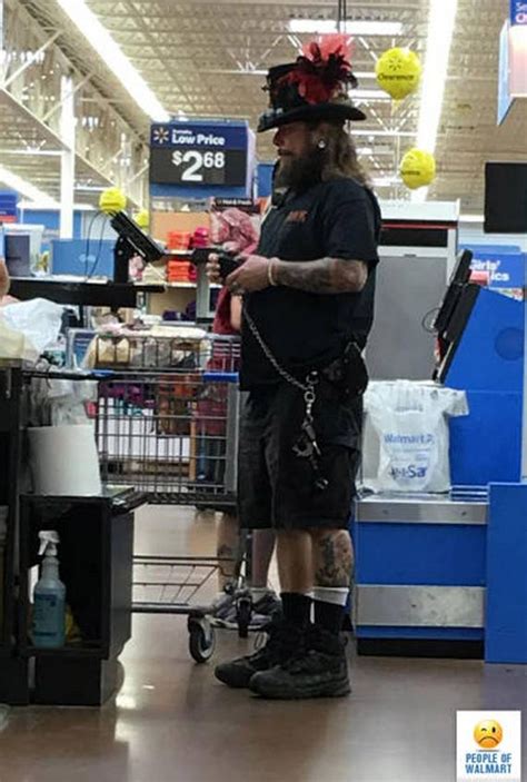 the people of walmart always wear the most cringeworthy clothing barnorama