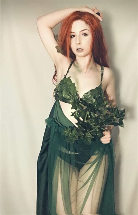 Poison Ivy 🥀 She Will Allways Be My Favorite🌱 Cosplay Amino
