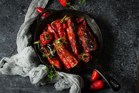 In particolare i peperoni gialli sono capaci di rinforzare la chioma in quanto sono ricchi di vitamina c. Peperoni corno di bue ripieni di carne al forno - Un pezzo ...