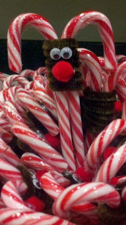 So Cute Reindeer Candy Canes Candy Cane Crafts Candy Cane Reindeer