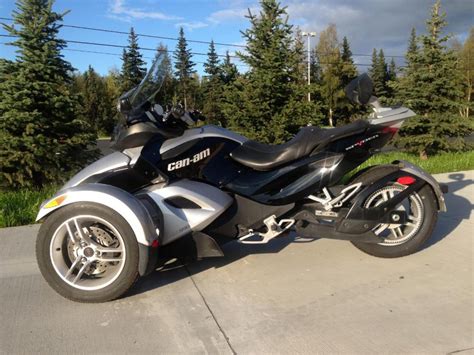 Buy 2013 Can Am Spyder Sport Touring On 2040 Motos