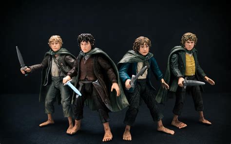 Using The Original Lord Of The Rings Figure That Came Out With The