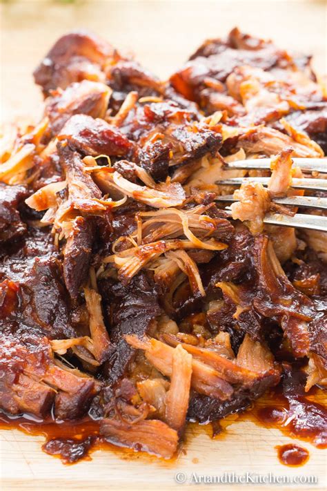 Slow Cooker Pulled Pork Art And The Kitchen