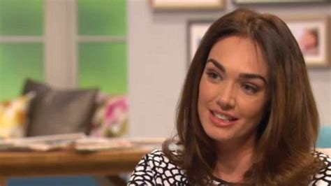 Tamara Ecclestone Defends Decision To Post Breastfeeding Snaps On Instagram Daily Mail Online