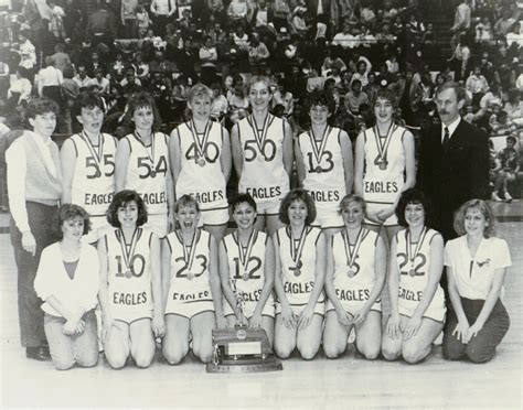 1986 Girls D 1 State Basketball Champions