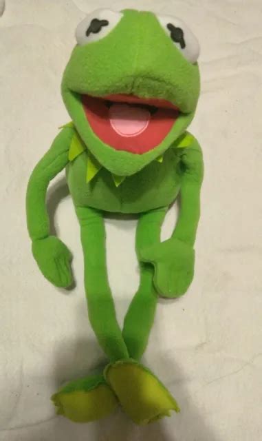 Disney Kermit The Frog 14 Poseable Plush Just Play Green Soft Toy