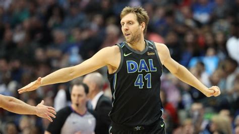 Nowitzki Passes Chamberlain For 6th On Nba Scoring List Tsnca