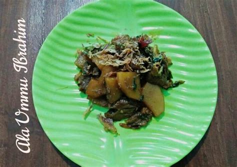 Maybe you would like to learn more about one of these? Resep 17.Daging Sapi Kentang bumbu kecap oleh Ida Faridah ...