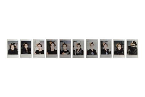 Sof A Malamutepolaroids Serie De Fotografias Polaroids