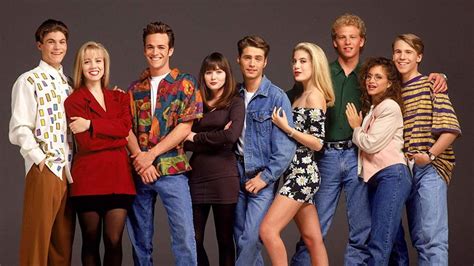 The Beverly Hills 90210 Reboot Will Address This Famous On Set Feud