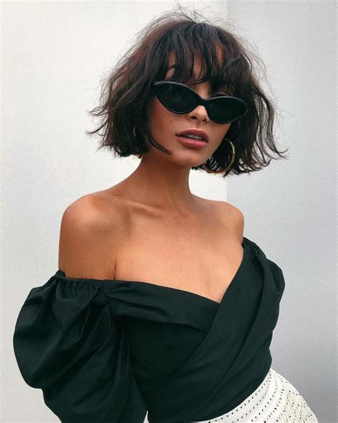 Le foto più belle dei migliori tagli di capelli ricci rossi per l'estate 2021, i capelli lunghi, corti e a caschetto colorati o naturali anche con frangia. 1001 + Idee per Acconciature e tagli capelli ricci