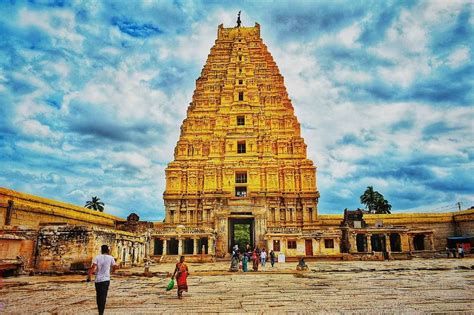 Top 20 Must Visit Temples In Karnataka