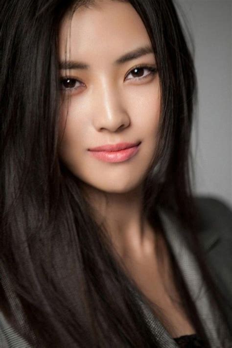 0 Maquillage Yeux Bridés Femme Moderne Asiatique Levres Roses Yeux Marrons Asian Beauty Secrets