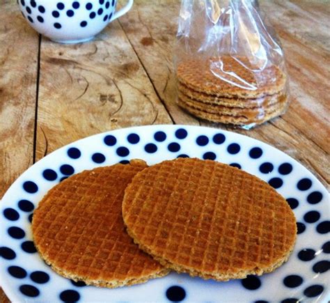 Recipe How To Make Stroopwafel From Amsterdam Eat Your World Blog