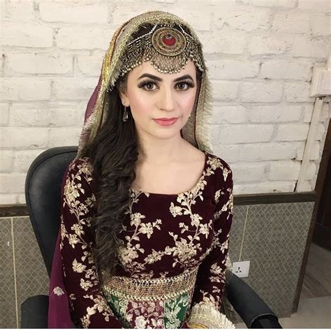 Love The Kashmiri Headpiece Bridal Dresses Pakistan Afghan Fashion