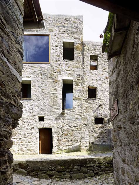 Stone House Renovation By Wespi De Meuron Romeo Architects Homedezen