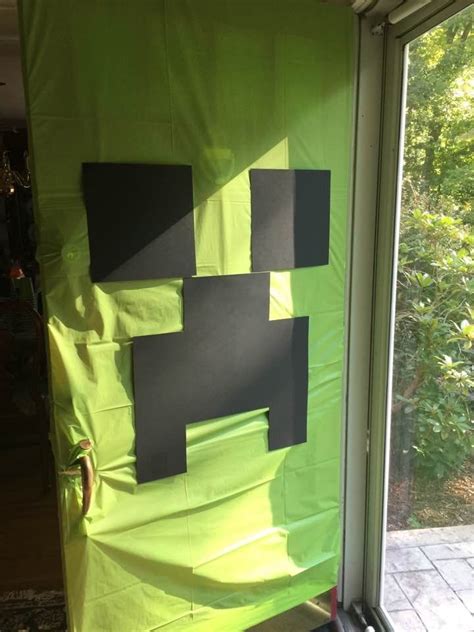 While exploring and making your way around the world of minecraft is exciting, one of the more fun experiences players. Minecraft - Door Decoration | Decor, Door decorations ...