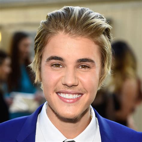Justin bieber rocked the golden blonde style with a brief haircut that highlights his hair's beautiful texture. The Justin Bieber Haircut: Tips on Achieving 3 of His Best ...