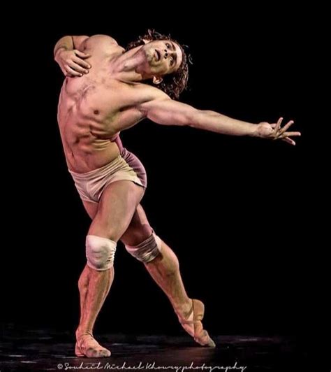 Pin By Pedro Velazquez On Male Dancers Male Dancer Choreography Ballet