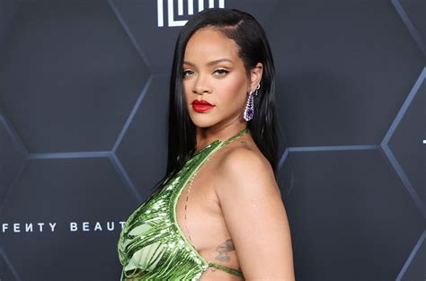 rihanna s fenty beauty partners with mschf for ‘ketchup or makeup billboard