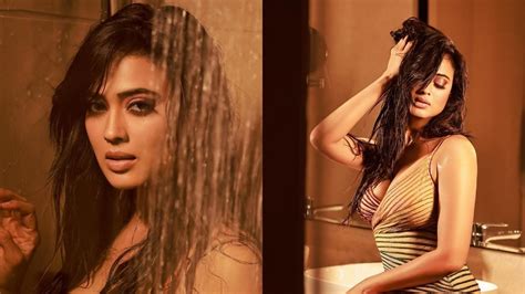 Sexy Shweta Tiwari Sizzles As She Takes A Shower Flaunts Her Curves In Latest Photos News18