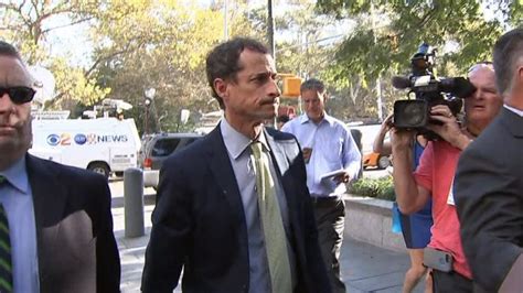 anthony weiner sentenced to 21 months in prison for teen sexting scandal