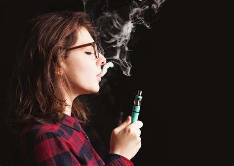 More Teens Are Vaping E Cigs Than Smoking Regular Cigarettes