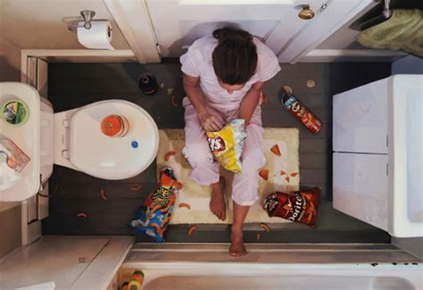Youll Be Amazed With These Realistic Paintings Portraying A Woman