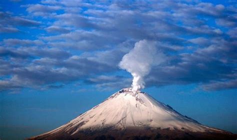Mexico Volcano Alert Huge Explosion At Popocatépetl Volcano Lava And