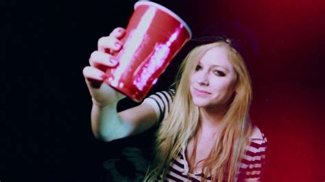 Avril In Cheers Drink To Thatrihanna Video Avril Lavigne Photo 27019464 Fanpop