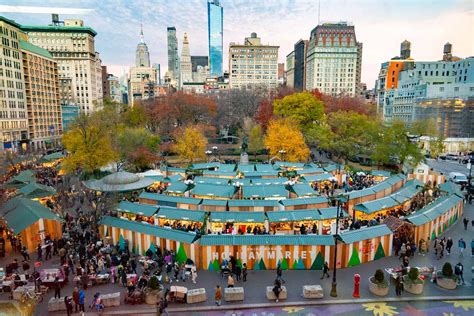 10 Cheerful Christmas Markets In New York City 2023