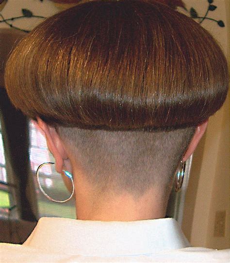 10 chili bowl haircut woman fashion style