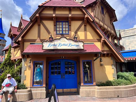 Bibbidi Bobbidi Walk-Ups Open Today at Magic Kingdom - MickeyBlog.com