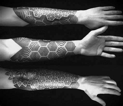 Amazing Dotworkblackwork Geometric Tattoo Pattern Tattoo Geometry