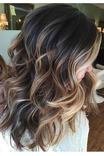 This hair color makes a modern, playful finish when paired with beachy waves. Gorgeous Brown Hairstyles with Blonde Highlights: Dark ...