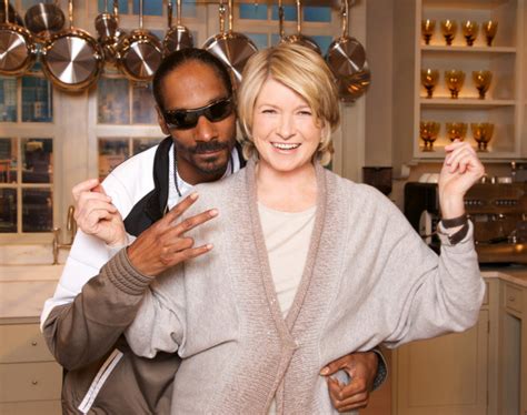 Snoop Dogg And Martha Stewart To Co Star In New Tv Show Fame Focus