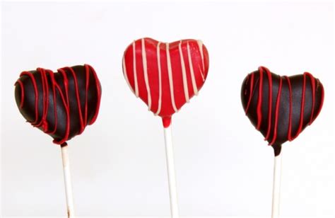 Heart Shaped Cake Pops